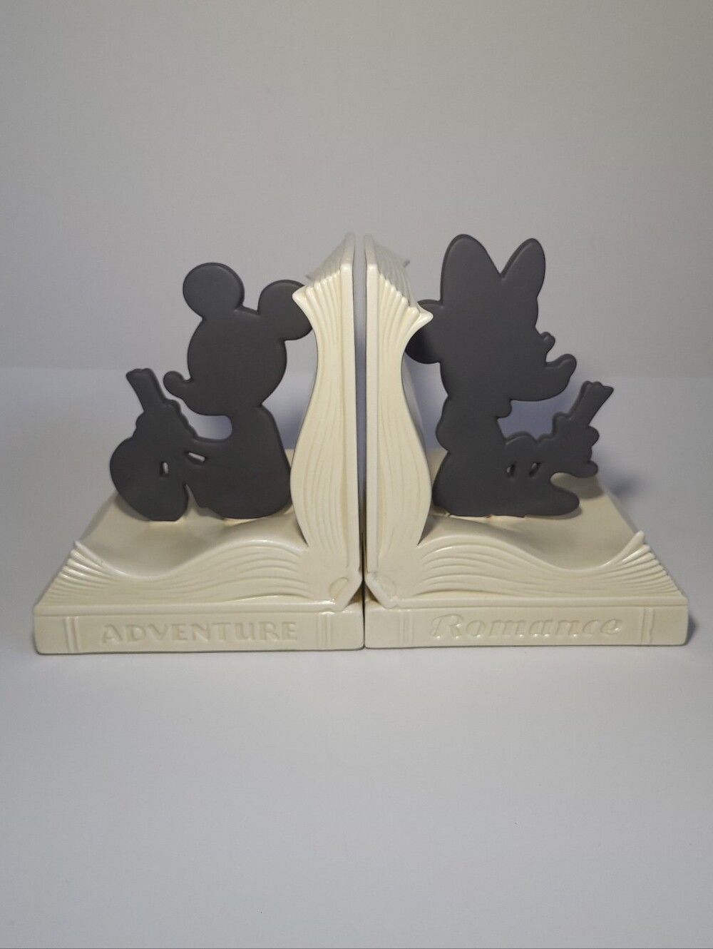 Vintage Disney Mickey & Minnie Adventure Romance Silhouette Ceramic Book Ends
